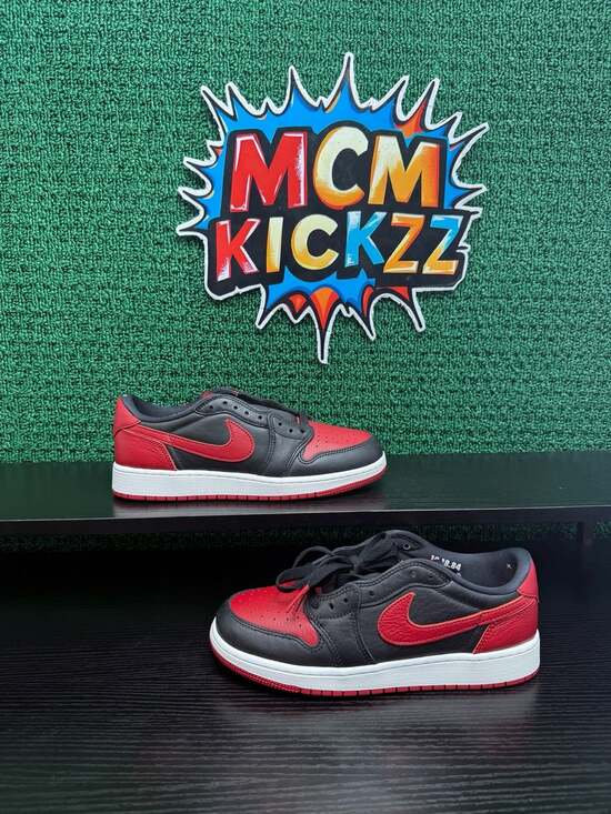 Jordan Other - Air Jordan 1 Retro Low OG GS Banned Youth Size 7/8.5W Brand New